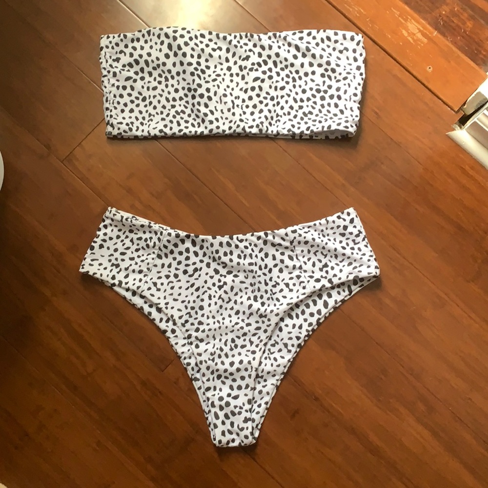 ZAFUL animal print bandeau and highwaisted bikini